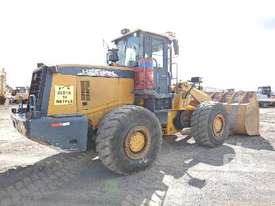 XCMG LW600K Wheel Loader - picture2' - Click to enlarge