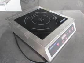 anvil induction cooktop