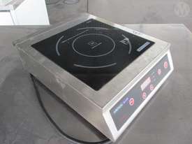 Anvil Alto Induction Cooktop - picture0' - Click to enlarge