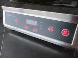Anvil Alto Induction Cooktop - picture1' - Click to enlarge
