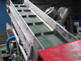 Large Incline Conveyor with Metal Detector - 5m - picture0' - Click to enlarge