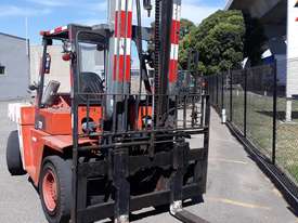 7ton LPG Forklift available for hire - picture0' - Click to enlarge