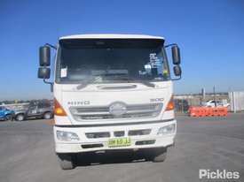 2011 Hino 500 FG8J - picture1' - Click to enlarge