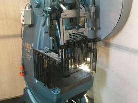 John Heine 203A Series 3 30 ton Incline Press - picture1' - Click to enlarge