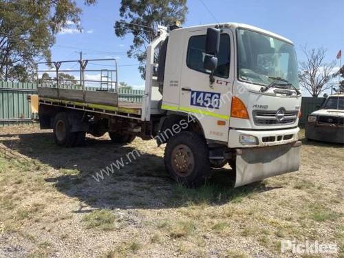 2010 Hino GT 1322