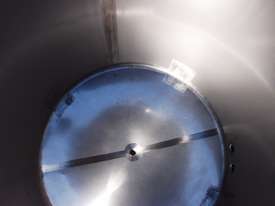 Stainless Steel Storage Tank (Vertical), Capacity: 2,500Lt - picture2' - Click to enlarge