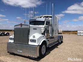 1994 Kenworth T900 - picture2' - Click to enlarge