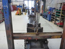  Custom Built 8m Hydraulic Cylinder Strip and Assembly Bench (PI09) - picture1' - Click to enlarge
