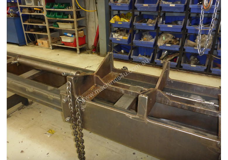 Used custom built Custom Built 8m Hydraulic Cylinder Strip and Assembly