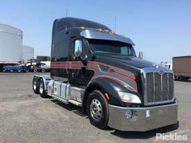 2014 Peterbilt 587 - picture0' - Click to enlarge