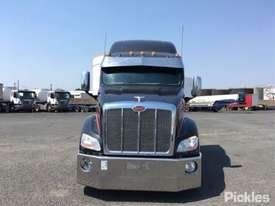 2014 Peterbilt 587 - picture1' - Click to enlarge