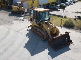 Caterpillar 953C Track Loader - picture0' - Click to enlarge