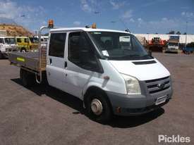 2010 Ford Transit - picture0' - Click to enlarge