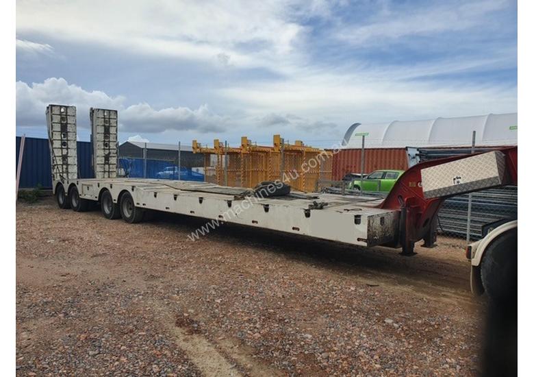 caption 2008 Lusty Quad Axle Low Loader with a Lusty 2 axle Dolly.