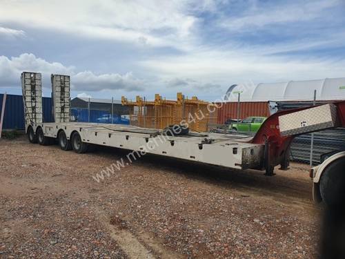 2008 Lusty Quad Axle Low Loader with a Lusty 2 axle Dolly.
