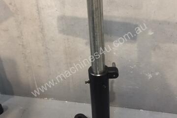 Roller Stands.52mm x 400mm Adjustable Height. 650 - 1080 High 200kg load capacity