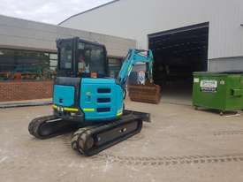 USED AIRMAN AX48U EXCAVATOR WITH FULL A/C CABIN, HITCH AND BUCKETS - picture1' - Click to enlarge
