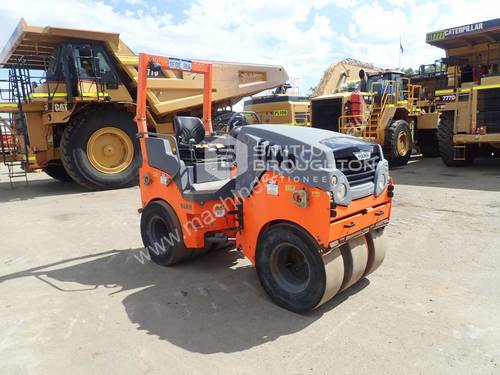 2014 Hamm HD14 Vibratory Multi Tyred Roller