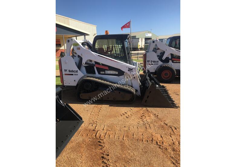 caption T590 Bobccat Track Loader