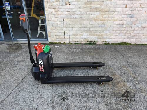 2.0t Lithium Ion Full Electric Power Pallet Truck