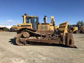 Caterpillar D8R II Dozer - picture1' - Click to enlarge