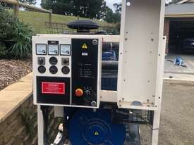275 KVA 220 KW 300 HP FG Wilson Model P275HE 3-phase 415/240 volt Generator - picture0' - Click to enlarge