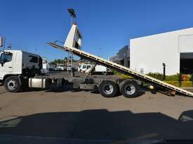 2014 HINO FM 500 - Tilt tray truck - Tray Truck - picture1' - Click to enlarge