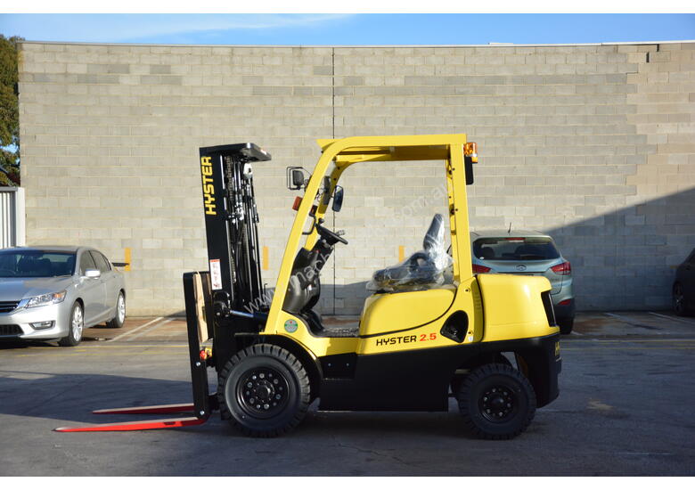 caption Brand New Hyster H2.5XT 2500kg Forklift
