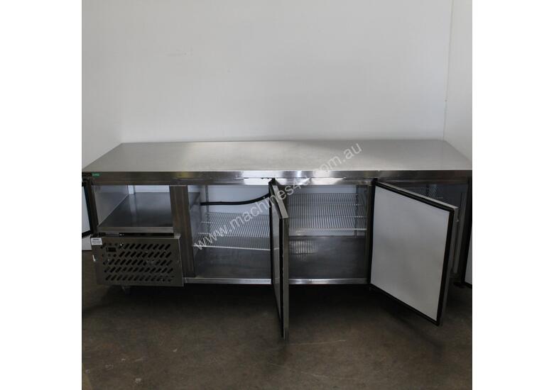 caption Anvil UBS2400 Undercounter Fridge