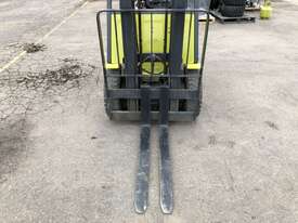 Compact Clearview Mast 2.0t LPG CLARK Forklift - picture2' - Click to enlarge
