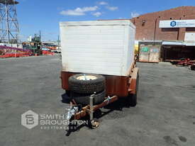 2008 LOADSTAR TRAILERS TANDEM AXLE ENCLOSED BOX TRAILER - picture2' - Click to enlarge