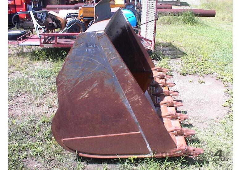 Used Volvo Volvo loader bucket Wheel Loader Bucket in , Listed on