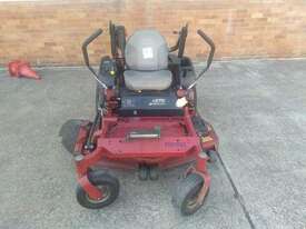 Toro 2000 Series - picture0' - Click to enlarge