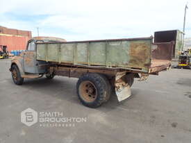 CIRCA 1950'S DODGE FARGO 6-71A 4X2 TIPPER TRUCK - picture1' - Click to enlarge