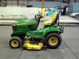 John Deere X758 - picture2' - Click to enlarge