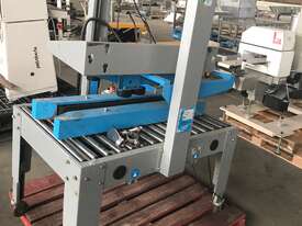 Case and Carton Packer - picture0' - Click to enlarge