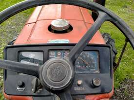 YM3220D Yanmar Tractor Great Condition - picture1' - Click to enlarge