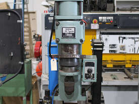 Brother Hispin BRM211 orbital riveting machine - picture0' - Click to enlarge