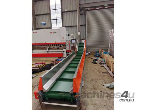 Telford Smith TSE.CY.780.220.670 (2.2kW) Horizontal to Incline Conveyor 2020