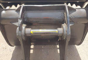 Custom 35 ton screening bucket Bucket-Screening Attachments
