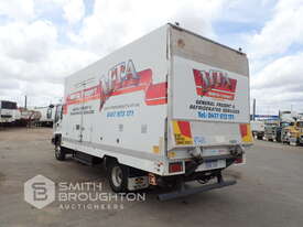 2003 ISUZU FRR500 4X2 REFRIGERATED PANTECH TRUCK - picture2' - Click to enlarge