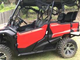 Honda pioneer ATV - picture0' - Click to enlarge