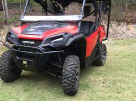 Honda pioneer ATV - picture0' - Click to enlarge