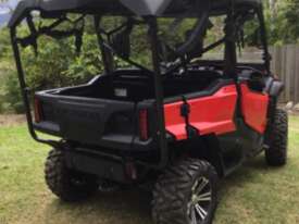 Honda pioneer ATV - picture2' - Click to enlarge