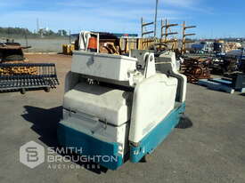 TENNANT 6200 COMPACT RIDE ON SWEEPER - picture0' - Click to enlarge