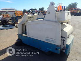 TENNANT 6200 COMPACT RIDE ON SWEEPER - picture1' - Click to enlarge