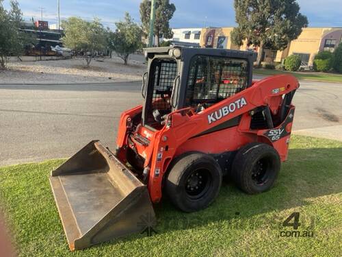 Loader Skid Steer Kubota SSV65 2016 A/C cab