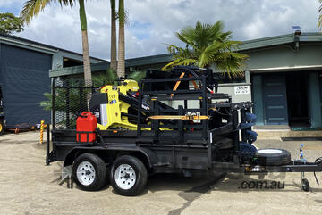 Hyload STL30 Mini Loader Trailer Package