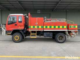 2000 Isuzu FTS750 - picture1' - Click to enlarge