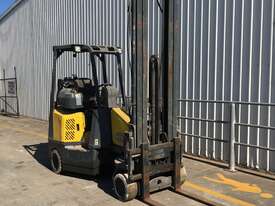 2.0T LPG Narrow Aisle Forklift - Hire - picture0' - Click to enlarge